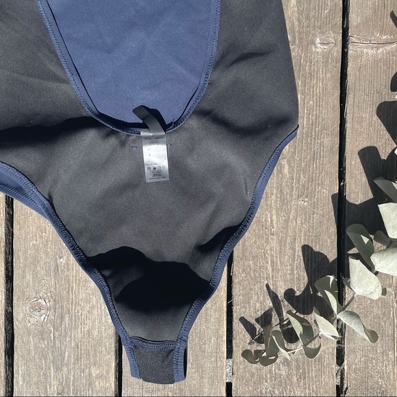 Kendall & Kylie | bodysuit swim - Picture 4 of 5